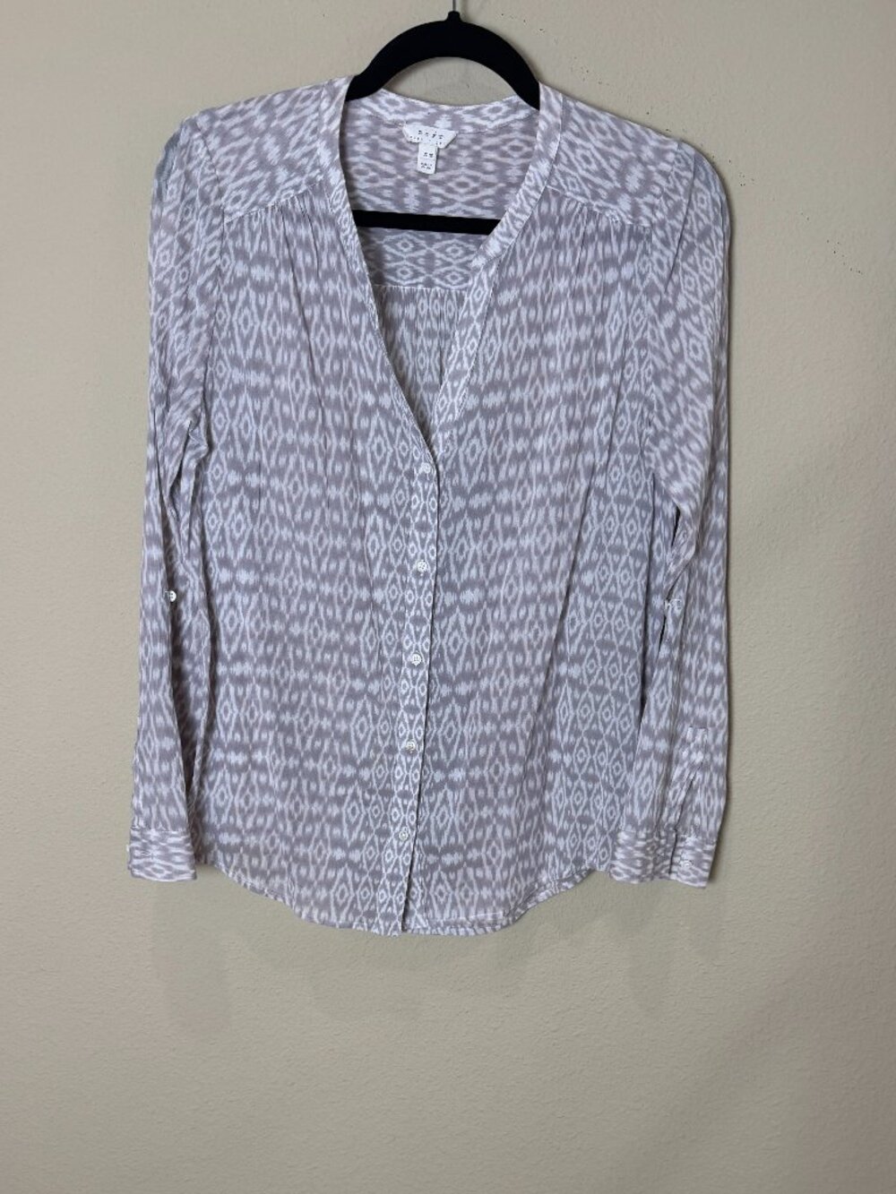 Soft Brand Batik Print Grey White Semi Sheer Long Sleeve Button Down Blouse XS